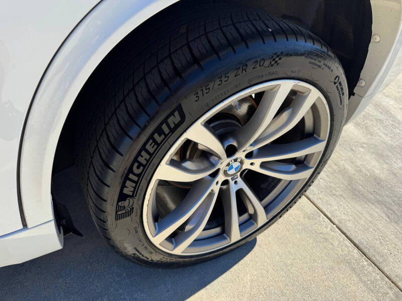 2015 BMW X5 xDrive50i