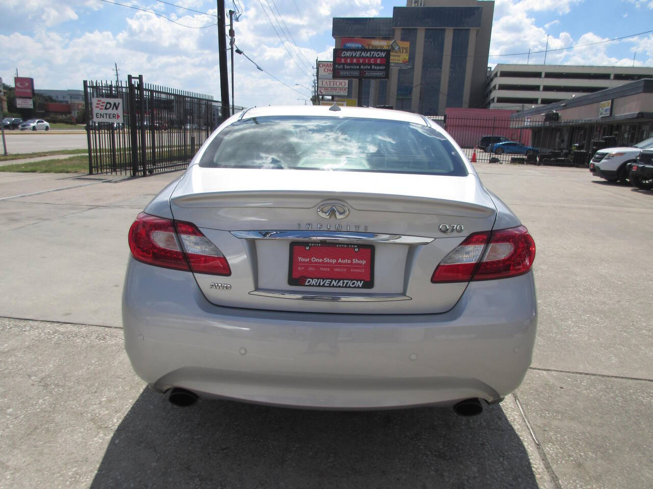 2014 INFINITI Q70 for sale at Drive Nation in Houston, TX