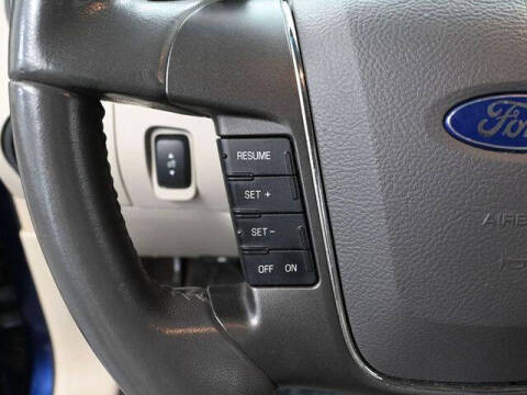 2011 Ford Taurus SEL