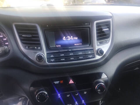 2017 Hyundai Tucson SE