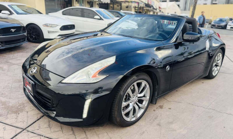 2013 Nissan 370Z Roadster Touring