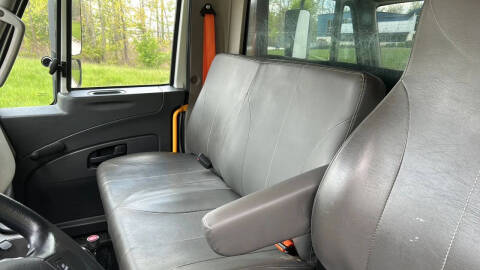 2018 International DuraStar 4300