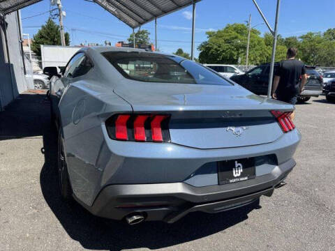2025 Ford Mustang EcoBoost