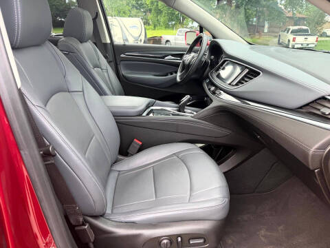2020 Buick Enclave Essence