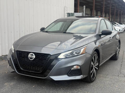 2021 Nissan Altima 2.0 SR