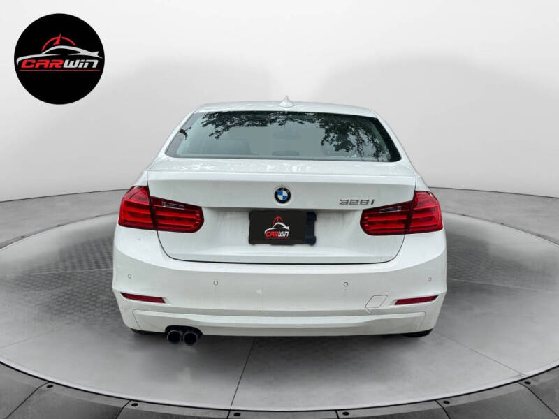 2012 BMW 3 Series 328i