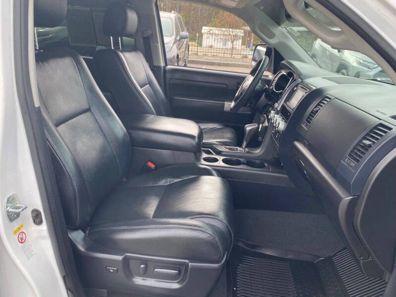 2019 Toyota Sequoia TRD Sport