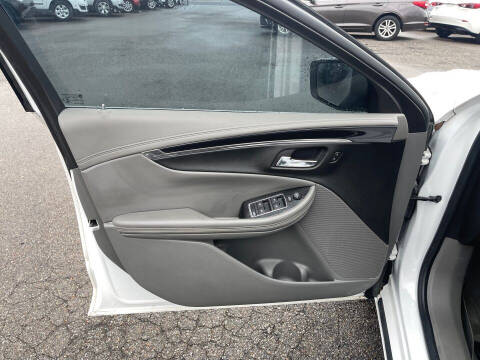 2018 Chevrolet Impala LT