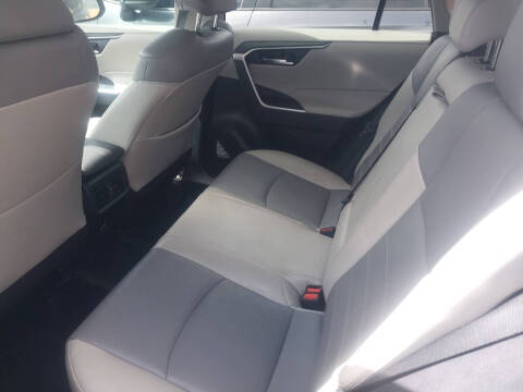 2021 Toyota RAV4 XLE Premium