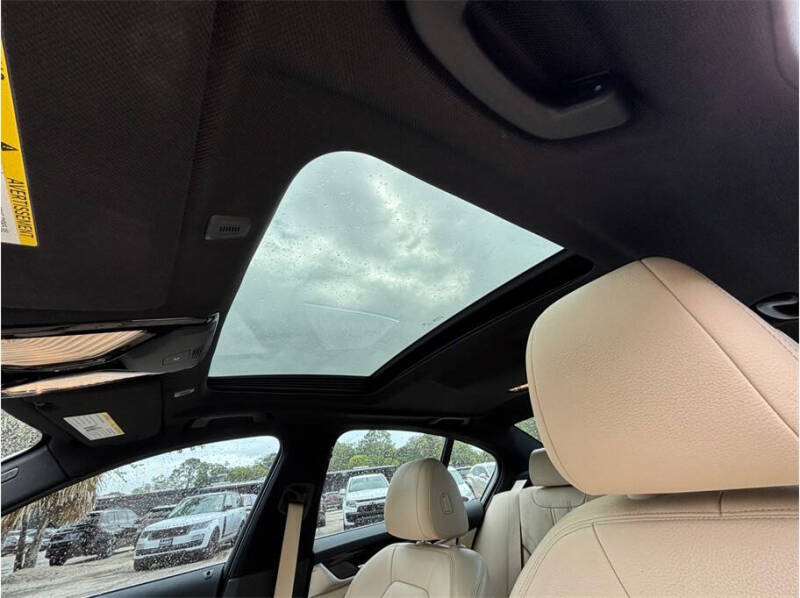 2017 BMW 5 Series 540i