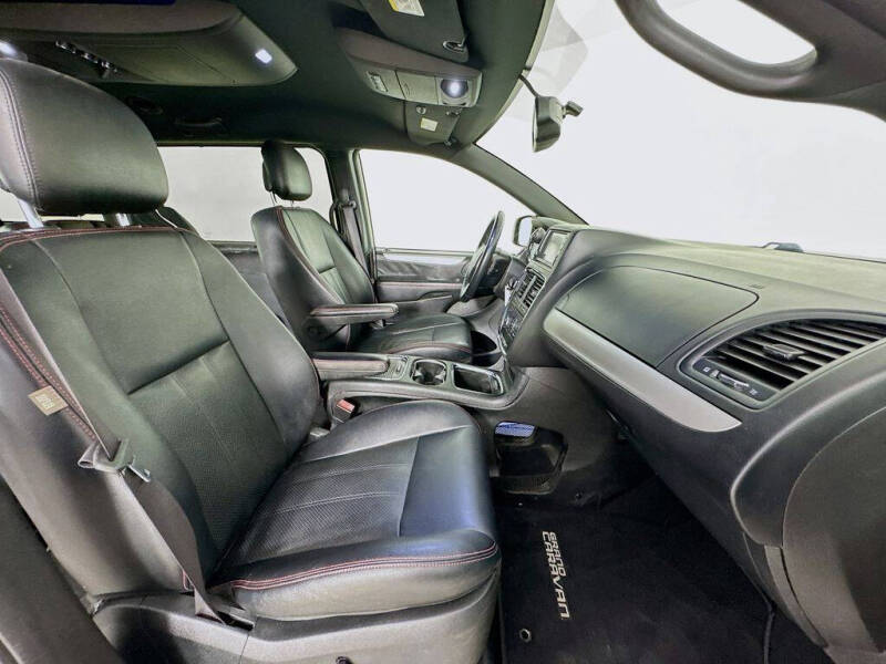 2017 Dodge Grand Caravan GT