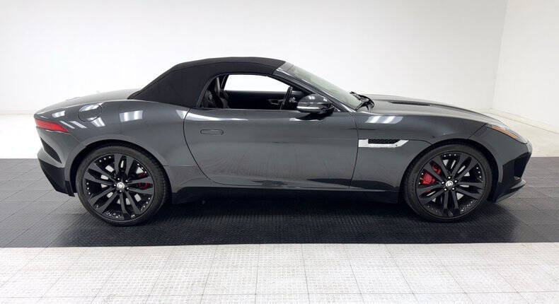 2014 Jaguar F-TYPE S