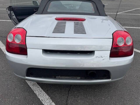 2003 Toyota MR2 Spyder