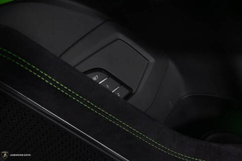 2024 Lamborghini Urus S