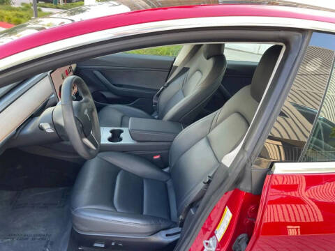 2020 Tesla Model 3 Standard Range Plus