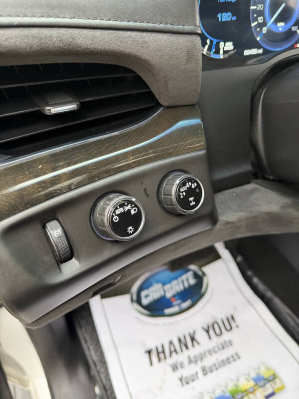 2017 Cadillac Escalade Platinum