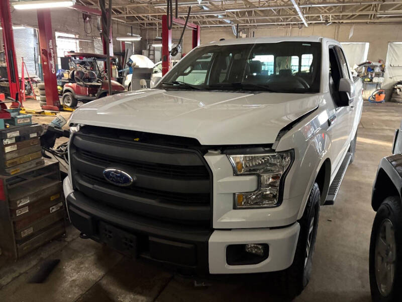 2015 Ford F-150 Lariat's photo