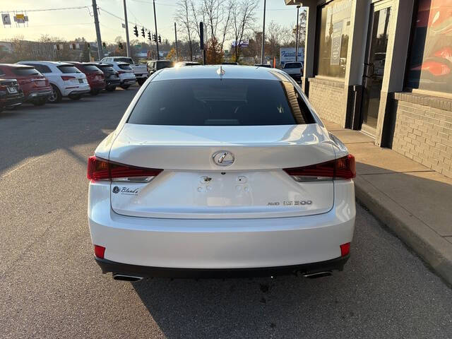 2019 Lexus IS 300
