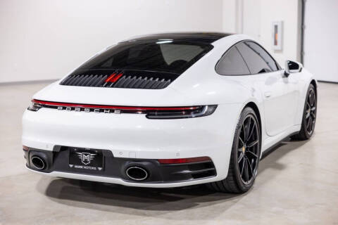 2022 Porsche 911 Carrera