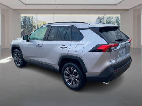 2022 Toyota RAV4 Hybrid XLE Premium