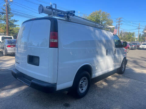 2016 Chevrolet Express 2500