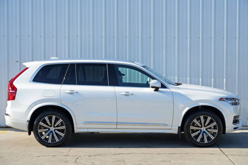 2022 Volvo XC90 Recharge T8 Inscription 7P