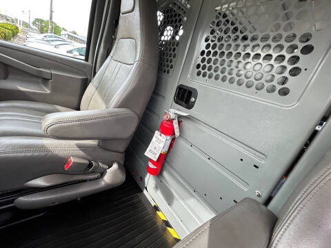 2019 Chevrolet Express 2500