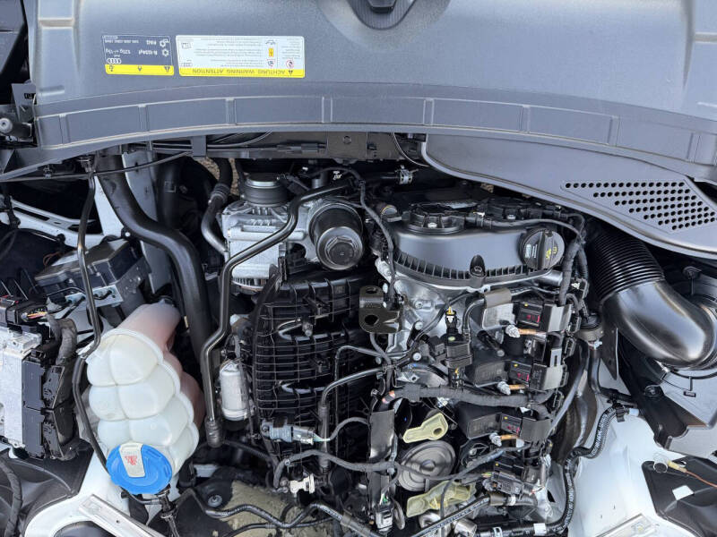 2018 Audi A4 2.0T quattro Premium