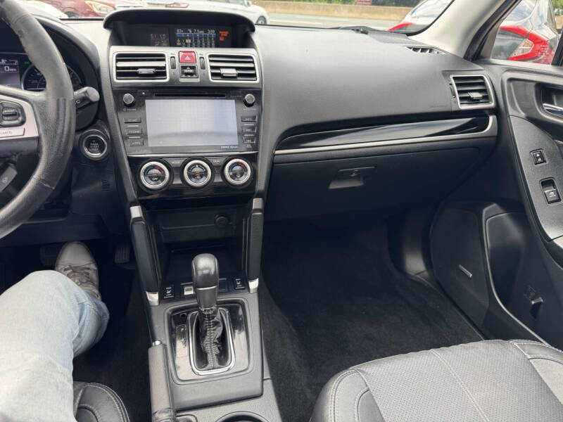 2017 Subaru Forester 2.5i Touring