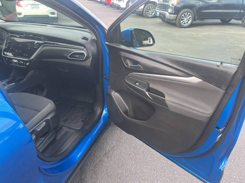 2023 Chevrolet Bolt EUV LT