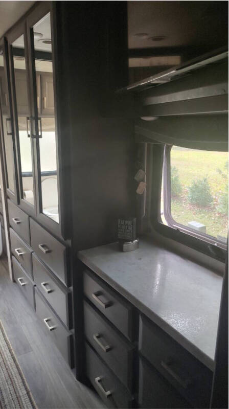 2023 Thor Motor Coach Pasadena 38MX