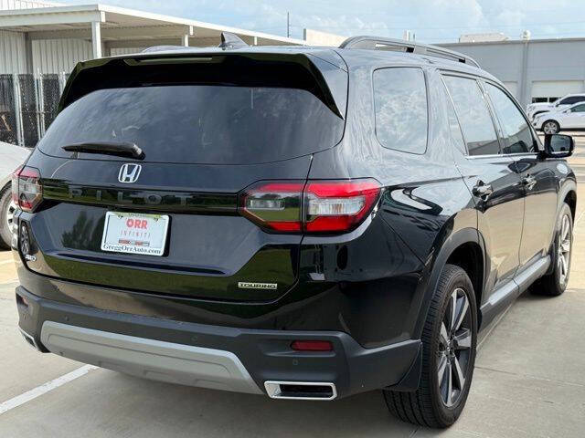 2024 Honda Pilot Touring
