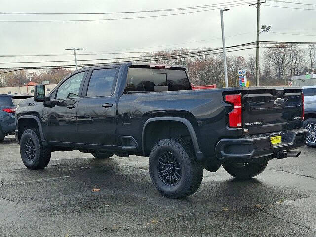 2024 Chevrolet Silverado 2500HD ZR2