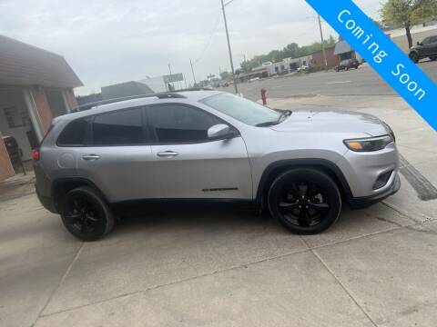 2020 Jeep Cherokee for sale at INDY AUTO MAN in Indianapolis IN