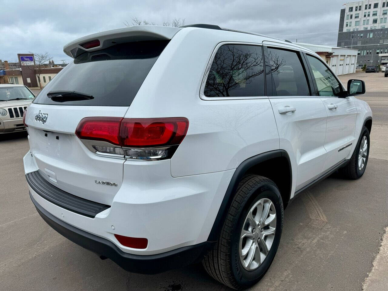 2021 Jeep Grand Cherokee for sale at Jon's Auto in Marquette, MI