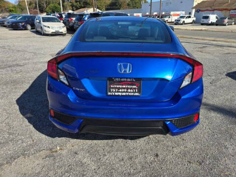 2017 Honda Civic LX-P
