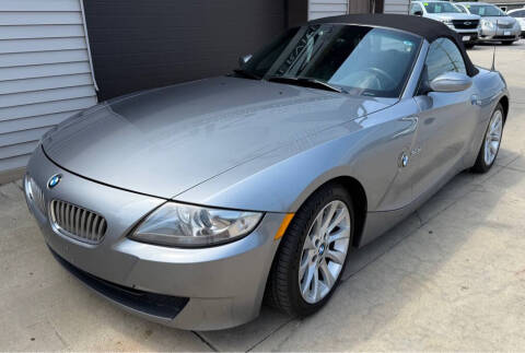 2007 BMW Z4 for sale at Auto Import Specialist LLC in South Bend IN