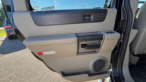 2004 HUMMER H2