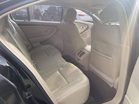 2013 Ford Taurus Limited