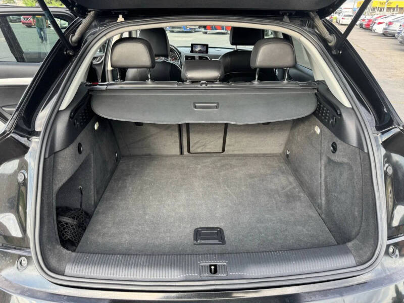 2017 Audi Q3 2.0T Premium