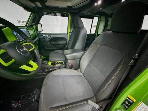 2025 Jeep Gladiator NightHawk