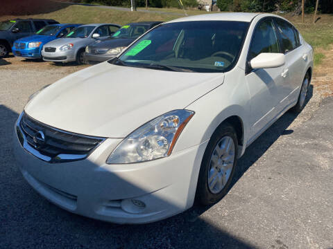 2010 Nissan Altima for sale at Motley's Auto World in Danville VA