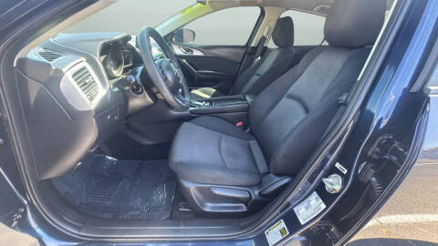 2018 Mazda MAZDA3