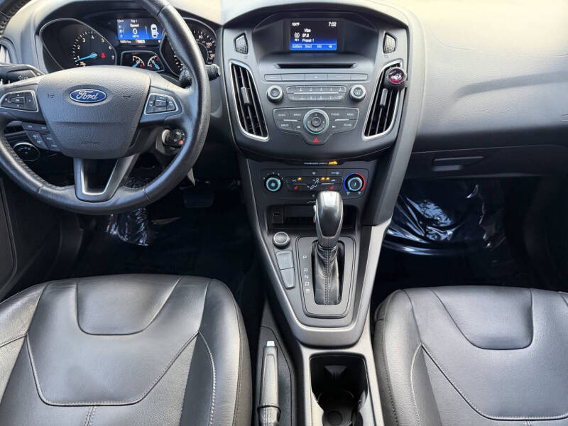 2015 Ford Focus SE