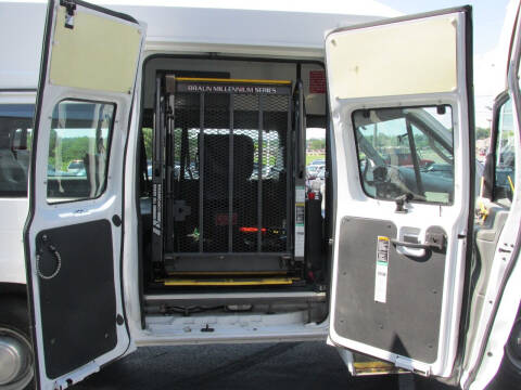 2006 Ford E-Series E-350 SD