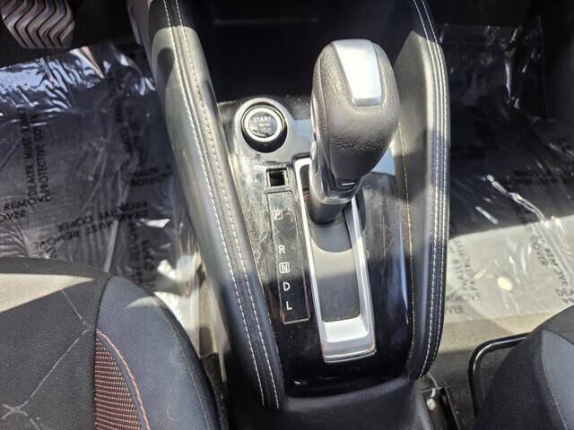 2018 Nissan Kicks SR