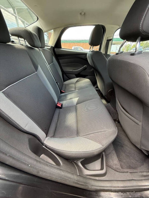 2012 Ford Focus SE