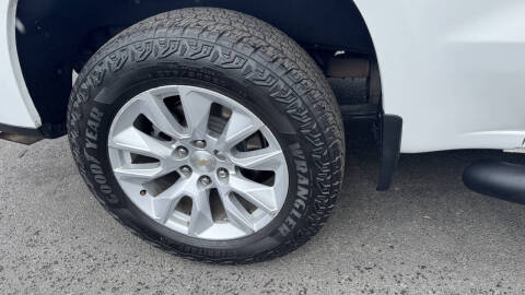 2021 Chevrolet Silverado 1500 Custom