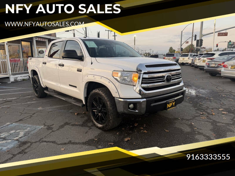 2017 Toyota Tundra SR5