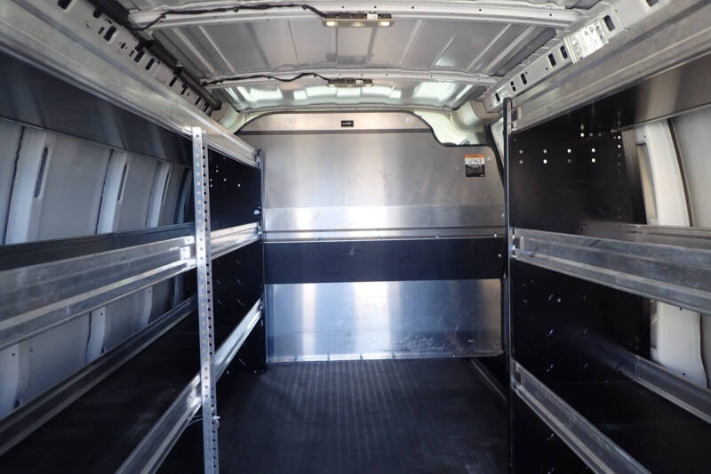 2021 Chevrolet Express 2500